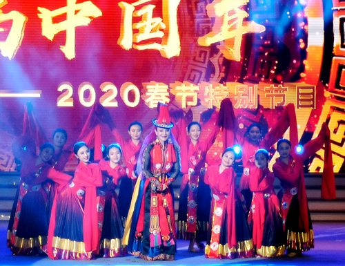 塔拉吉斯：2020應(yīng)邀參加多臺(tái)春晚節(jié)目錄制