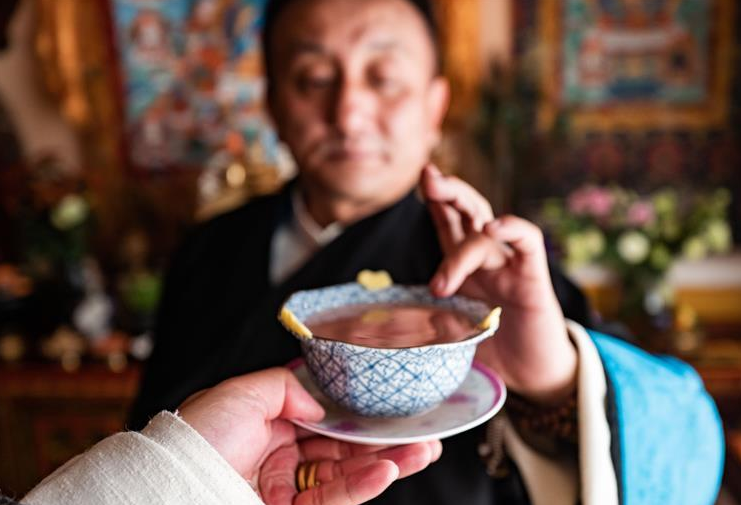 西藏各地歡度藏歷新年