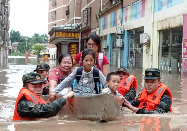 湖北隨州多地因強降雨受災 