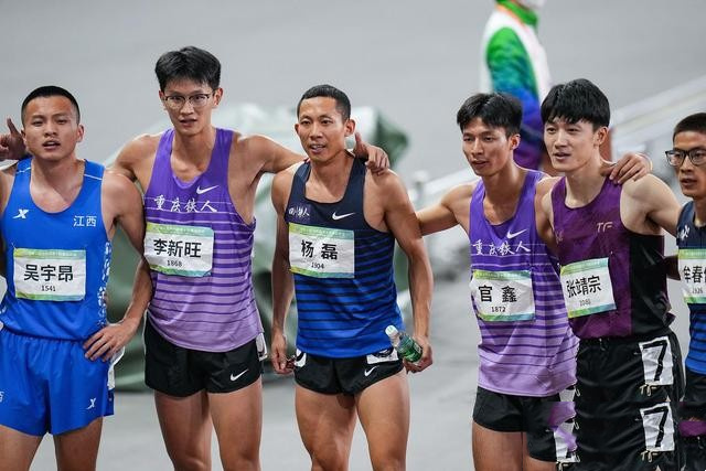 全運400米集體爆發(fā)！26歲四川飛人45秒54奪金 前三名均打開46秒