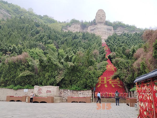 錯(cuò)峰出游打卡太原古縣城及蒙山大佛